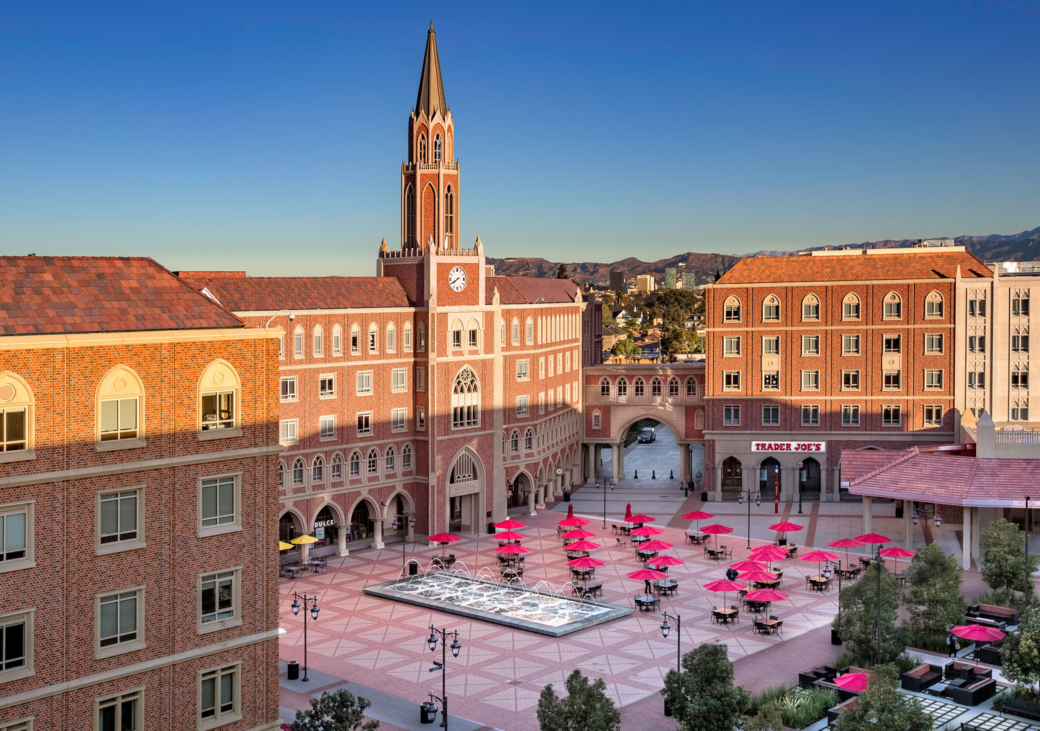 university-of-southern-california-the-usc-village-hathaway